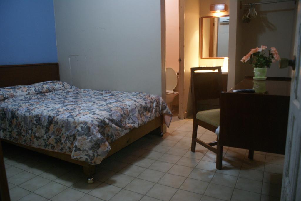 מטמורוס Hotel De Mexico חדר תמונה